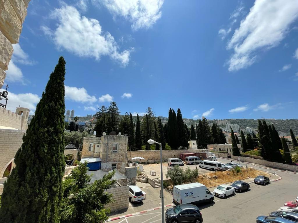 Diamond Studio Apartment - Haifa Buitenkant foto